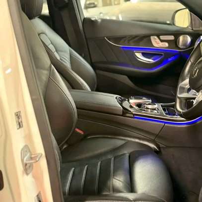 2020 MERCEDES-BENZ C200 AMG image 8