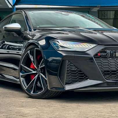 Audi RS7 Black High-Performance Sedan LED image 12