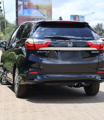 Honda fit shuttle hybrid 1.5 Hybrid 2wd 2019 model. image 6