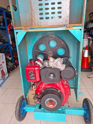 widsor concrete mixer - 400L image 4