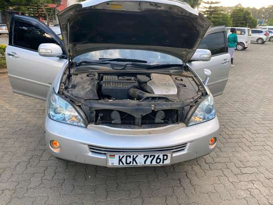 TOYOTA HARRIER image 8