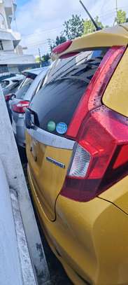 Honda Fit hybrid Orange 🧡 2018 image 10