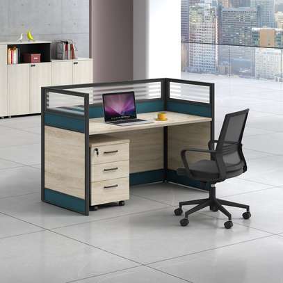 Workstations: Modern One User Workstation image 7