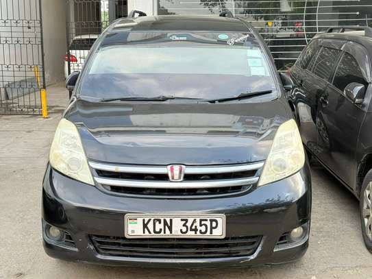 Toyota Isis KCN image 2