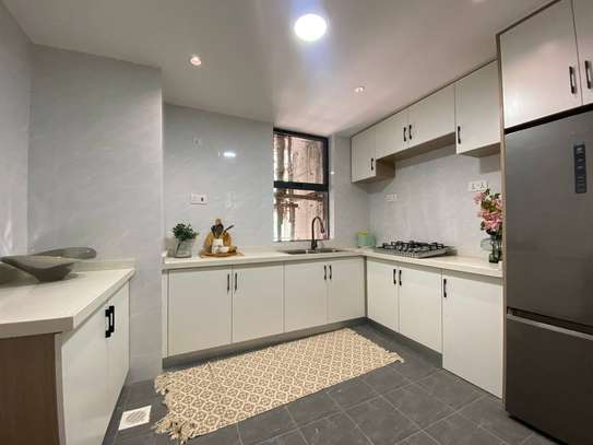 3 Bed Apartment with En Suite in Kilimani image 5