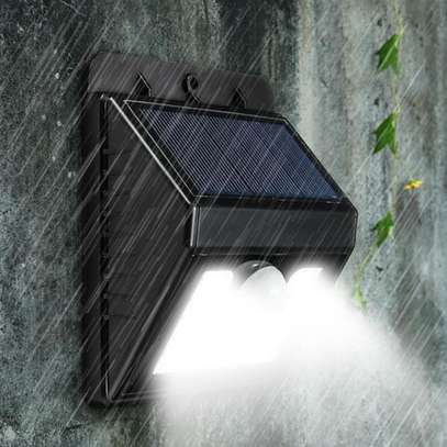 Waterproof 20 LED PIR Motion Sensor Solar Power Wall Lamp image 1