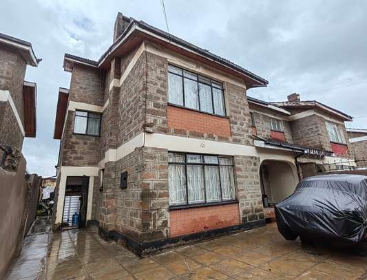 4 Bed Townhouse with En Suite at Near Boma Hotel image 1