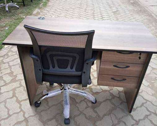 Adjustable office chair and desk image 10