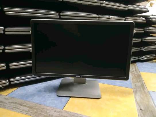 22” inch HP/Dell wide HD LCD Monitor @ KSH 9,000 image 4