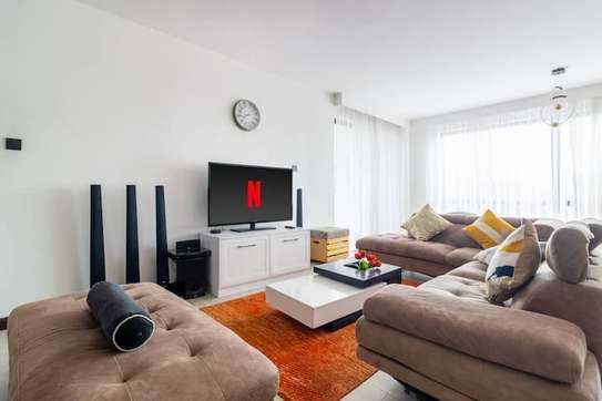 3 Bed Apartment with En Suite in Kilimani image 7