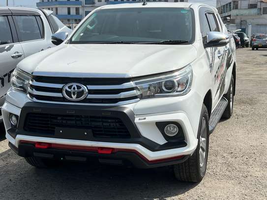 TOYOTA HILUX REVO (We accept hire purchase) image 6