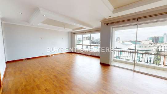 3 Bed Apartment with En Suite at Riverside image 16