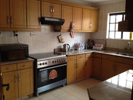 3 Bed Apartment with En Suite at Yaya image 4
