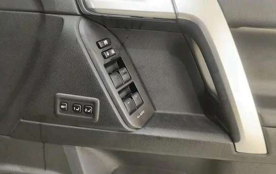 Toyota land Cruiser Prado TZ-G Black 4wd 2018 image 7