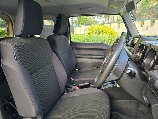 Suzuki Jimmy Sierra 2018 image 3