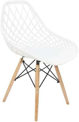 Eames Mesh Chair image 2