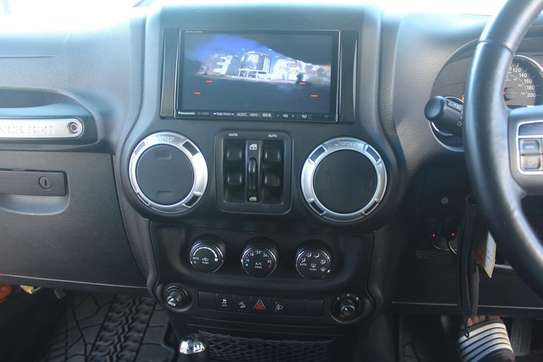 Jeep Wrangler Rubicon 2012 150,000 Kms image 7