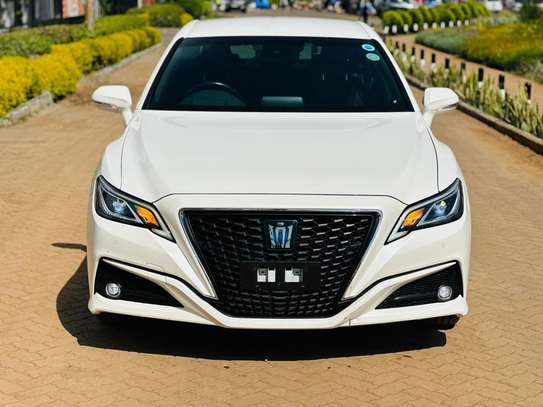 2018 TOYOTA CROWN ATHLETE WITH LOW DEPOSIT OF 450K ONLY image 1