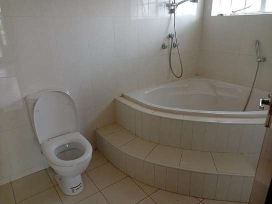 4 Bed House with En Suite in Westlands Area image 10