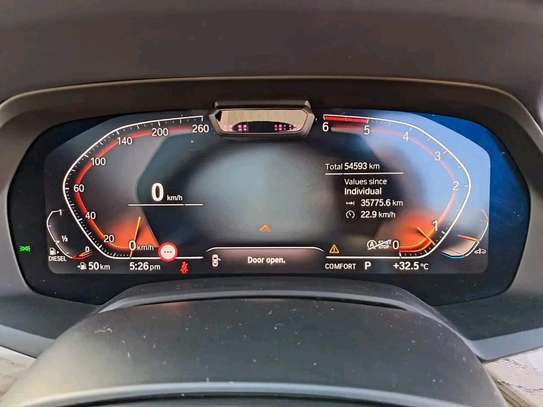 BMW X7 IM XDRIVE35d Grey 2020 image 4