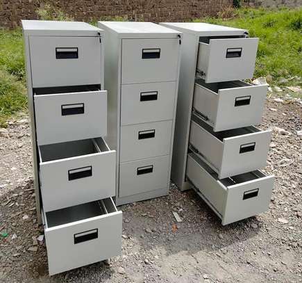Four drawers, spacious metallic filling cabinets image 5