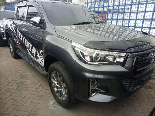 Toyota Hilux (double cabin manual)  for sale in kenya image 2