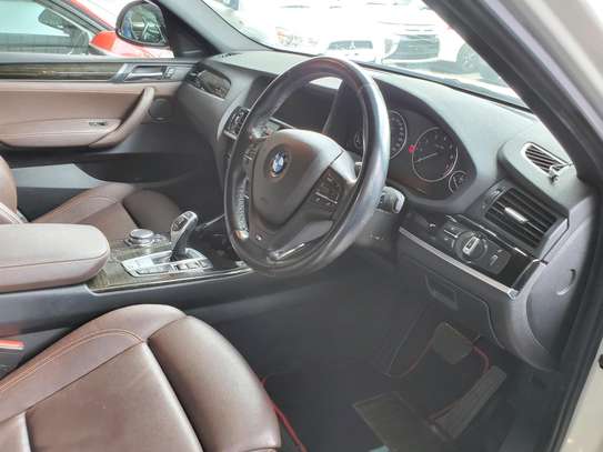 BMW X4 image 8