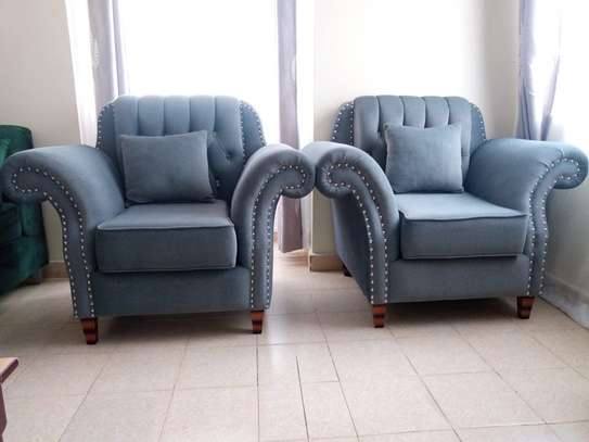 Single Seater Sofa Chair + Pillows image 2