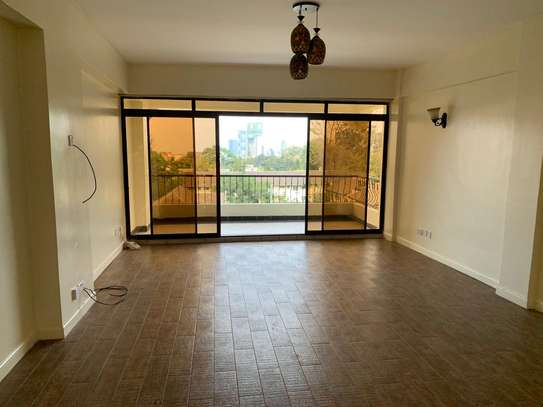 4 bedroom apartment all ensuite available in kilimani image 3