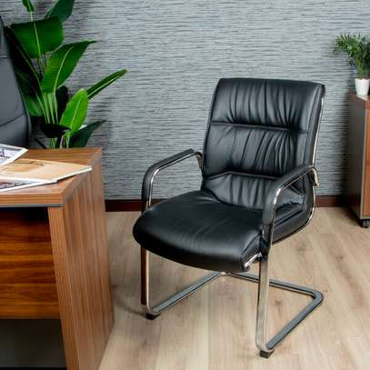 Black Leather Executive Boardroom Chair for Office image 1