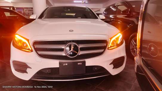 Mercedes Benz E200 2017 sunroof image 1