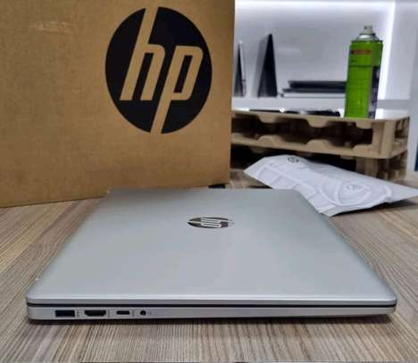 Hp Notebook 17 image 1