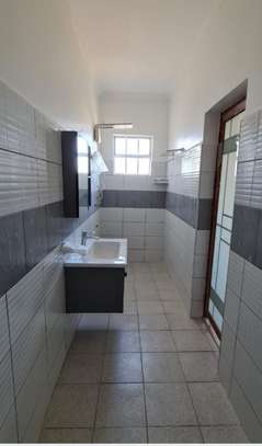 3 Bed House with En Suite at Kangundo Rd image 3