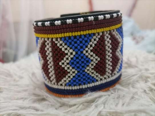 Maasai hand bracelet image 1