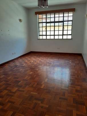 5 Bed Townhouse with En Suite at Kileleshwa image 6