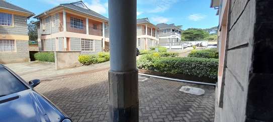 5 Bed House with En Suite at Merisho Road image 17