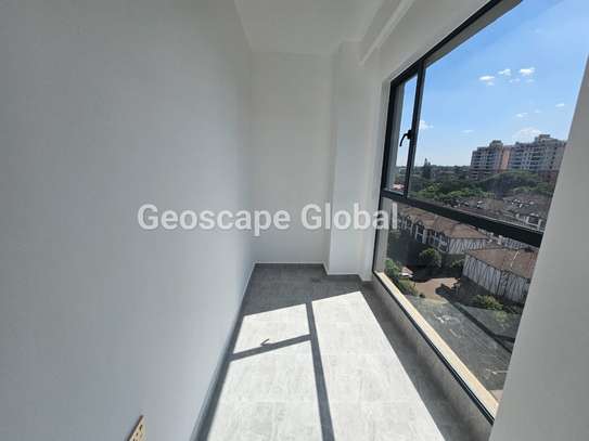 4 Bed Apartment with En Suite in Kileleshwa image 13