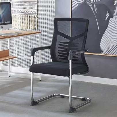 Office Chair: Mesh Design, Ideal For Visitors & Meetings image 1
