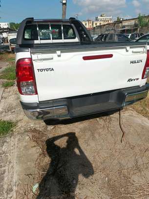 Toyota Hilux single cabin on sale image 7