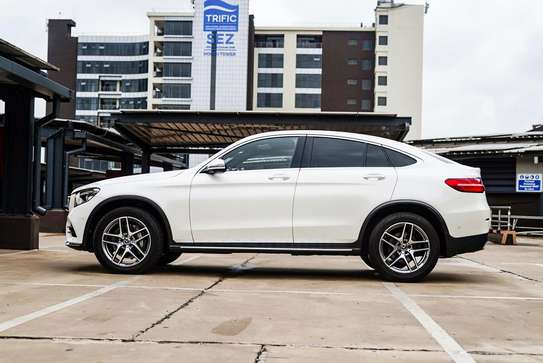 Mercedes-Benz GLC 250 Coupe image 6