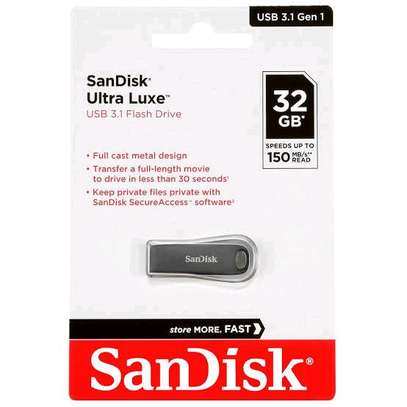 32GB SanDisk flash image 3