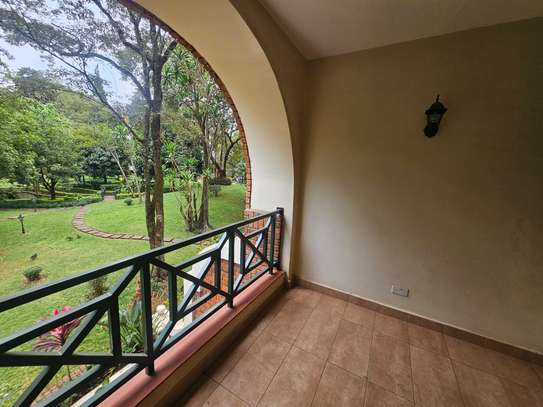 4 Bed Apartment with En Suite in Riverside image 18