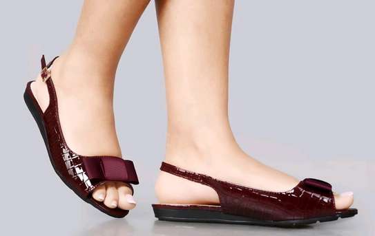 Tiptoe sandals image 3