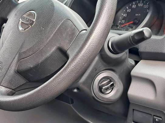 Nissan NV200 Silver 2018 image 10