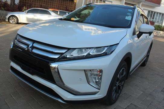 Mitsubishi Eclipse Cross SUV Alloys Sunroof 2018 30,000 Kms image 1