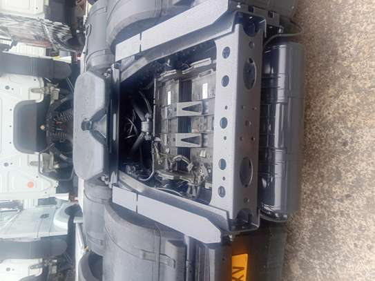 SINO TRUK (HOWO) image 3