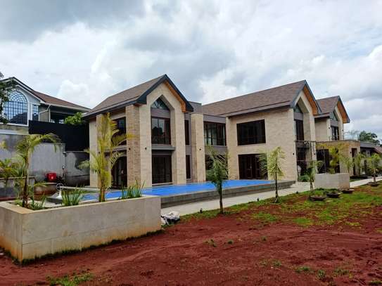5 Bed House with En Suite at Runda image 11