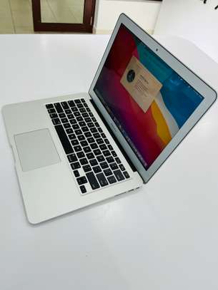 MacBook Air 13 inch 2015 model image 4