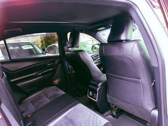 Toyota Harrier premium grade black 2018 image 4