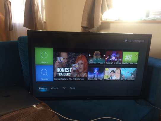 TCL  32'' SMART TV with 3D image 5